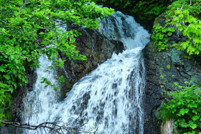 Shamisen Waterfall,Tur